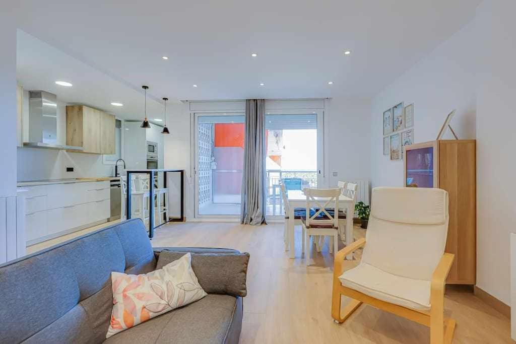 Apartamento Condal Бланес Екстериор снимка