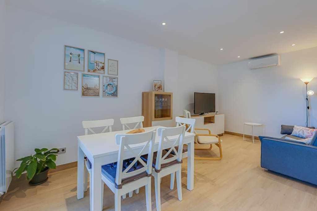 Apartamento Condal Бланес Екстериор снимка