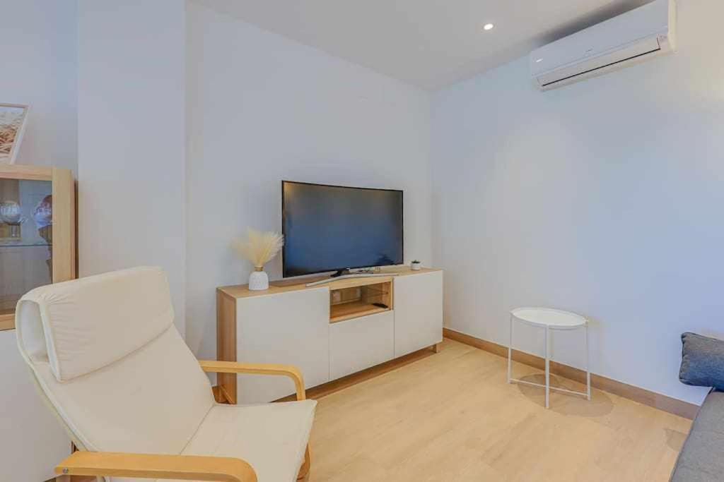 Apartamento Condal Бланес Екстериор снимка